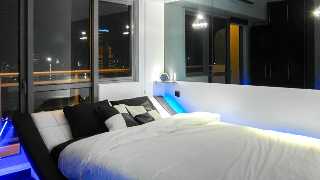 Modern Luxury Lower Penthouse Unit Manila Eksteriør billede
